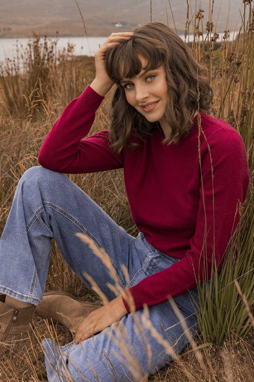 Carraig Donn 100% Cashmere Knit in Burgundy