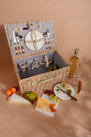 Carraig Donn 2 Person Picnic Basket Natural Stripe