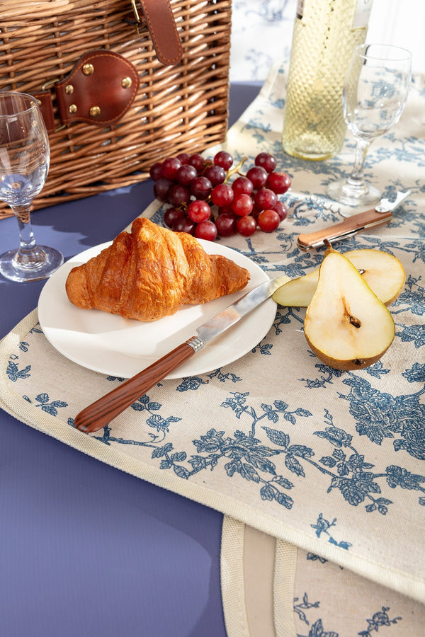Carraig Donn 4 Person Picnic Basket Blue Floral