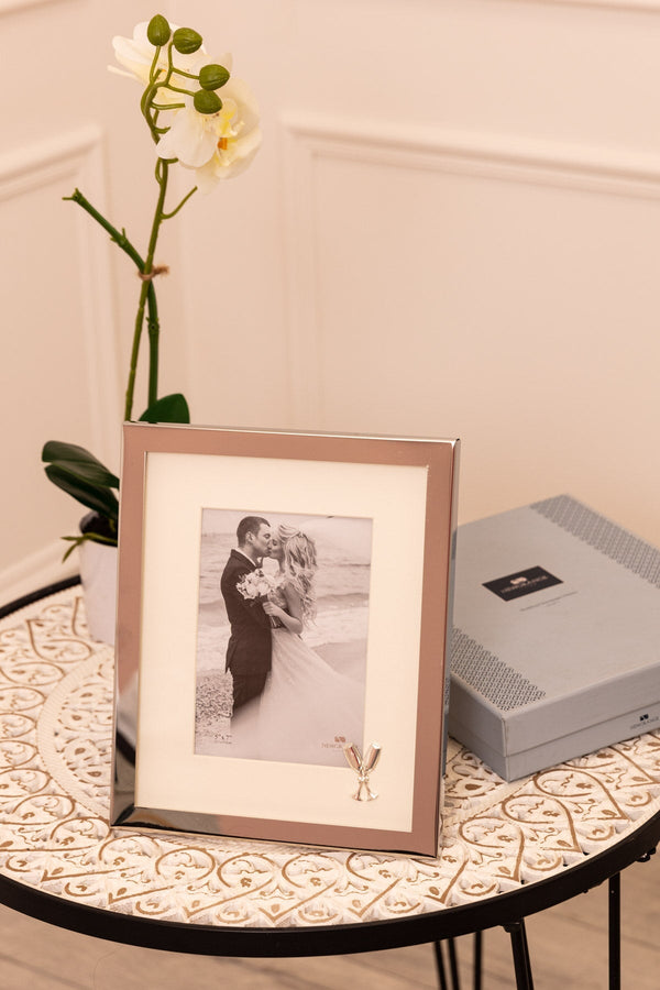 Carraig Donn 5x7 Wedding Photo Frame
