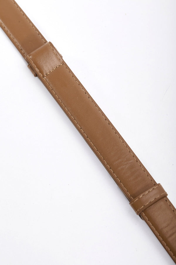 Carraig Donn Adjustable Metal Clasp Belt in Brown