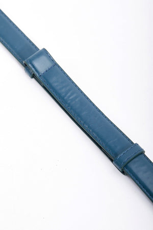Carraig Donn Adjustable Metal Clasp Belt in Navy