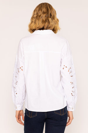 Carraig Donn Anglaise Sleeve Blouse in White