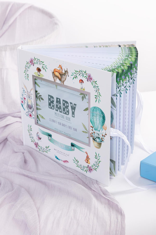 Carraig Donn Baby Milestone Book