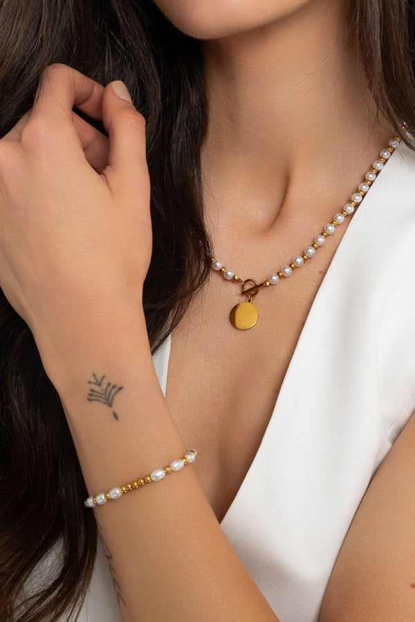 Carraig Donn Beaded T-Bar Pendant Necklace