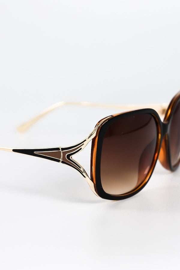 Carraig Donn Black and Brown Contrast Arm Sunglasses