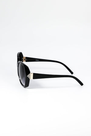Carraig Donn Black Diamante Detail Sunglasses