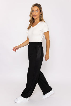 Carraig Donn Black Satin Back Crepe Trousers
