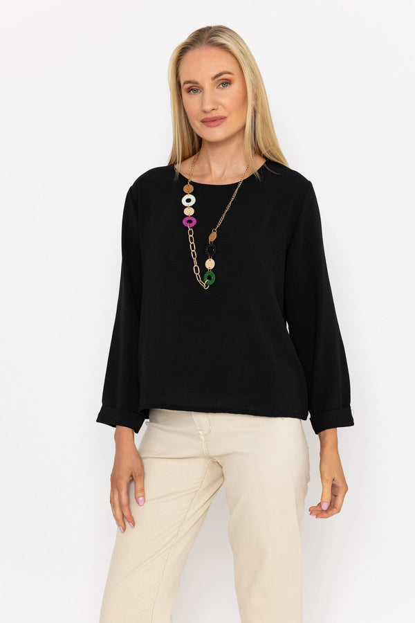 Carraig Donn Black Top with Necklace