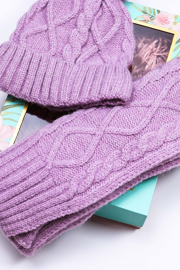 Carraig Donn Boxed Beanie and Scarf in Lilac