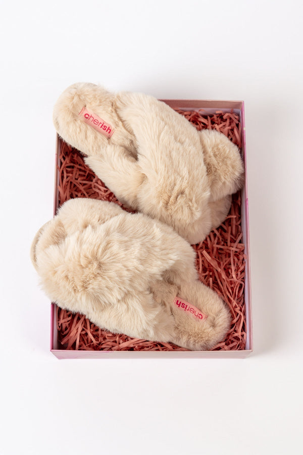Carraig Donn Boxed Cream Faux Fur Quilted Slipper