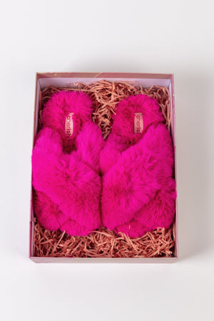 Carraig Donn Boxed Faux Fur Quilted Slippers in Pink