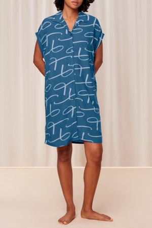 Carraig Donn Boyfriend Fit Nightdress in Blue Print