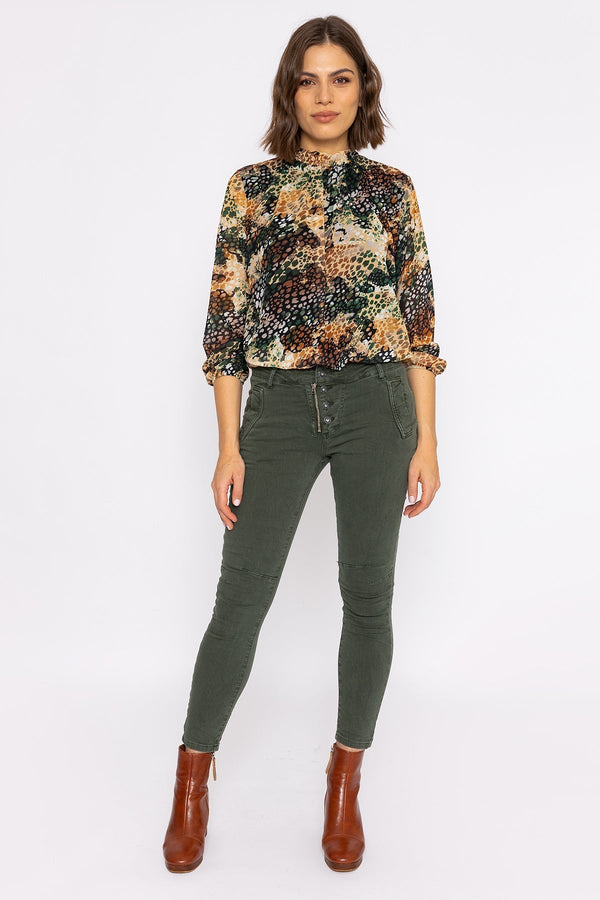 Carraig Donn Button Front Jeans in Khaki