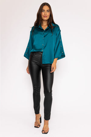 Carraig Donn Button Sleeve Blouse in Teal