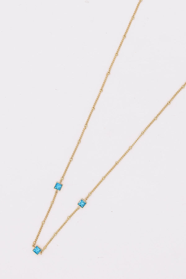 Carraig Donn Chain with Aqua Square Detailing