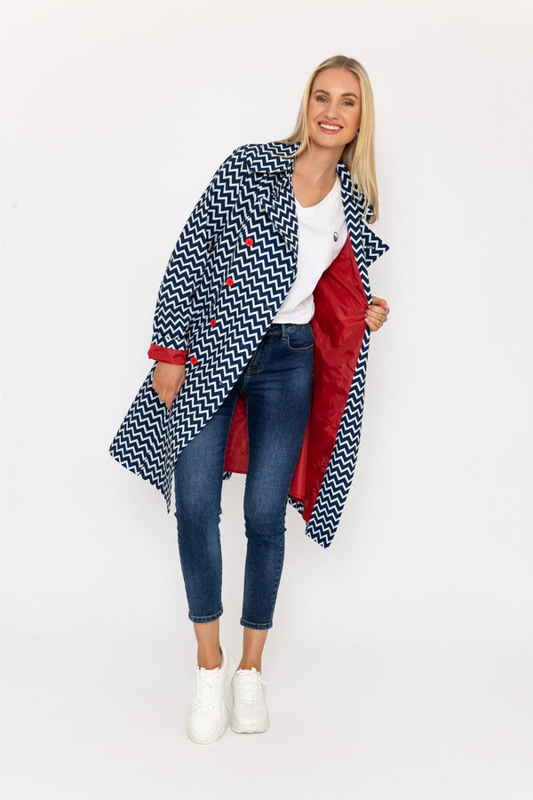 Carraig Donn Chevron Print Mac in Navy