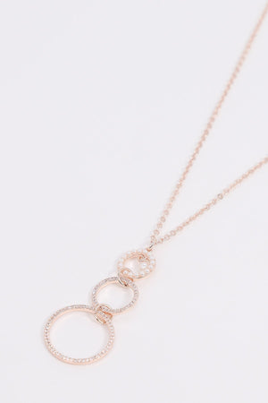 Carraig Donn Circle and Pearl Drop Necklace