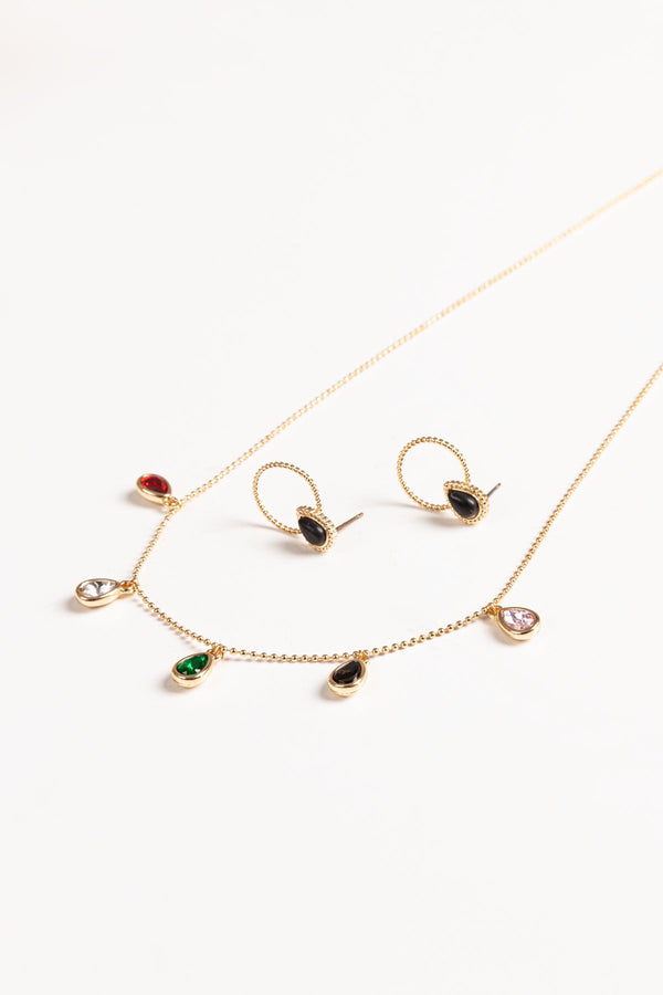 Carraig Donn Coloured Teardrop Chain