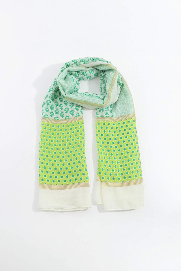 Carraig Donn Contrast Green Print Scarf