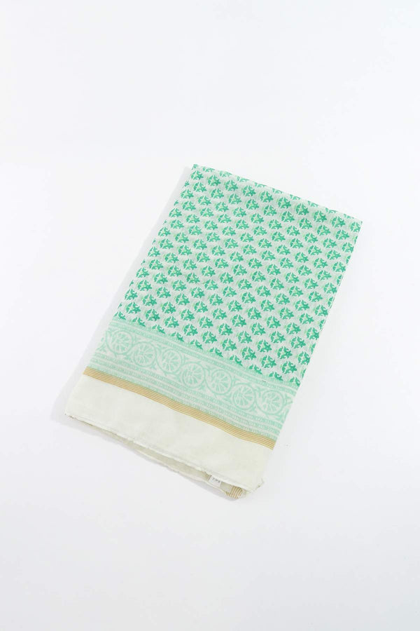 Carraig Donn Contrast Green Print Scarf