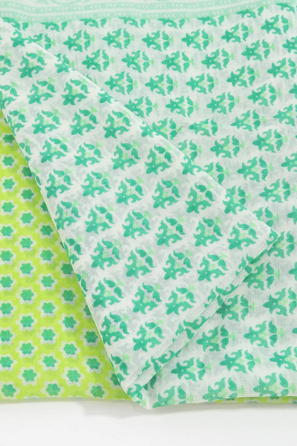 Carraig Donn Contrast Green Print Scarf