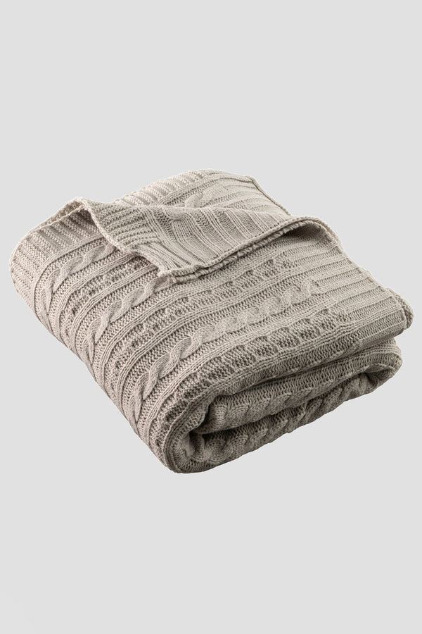 Carraig Donn Cool Grey Aran Knit Throw