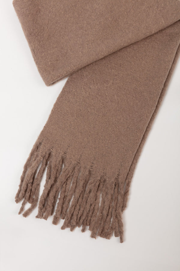Carraig Donn Cosy Scarf in Beige