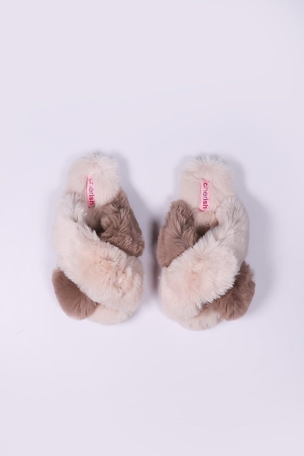 Carraig Donn Cream Faux Fur Contrast Slippers