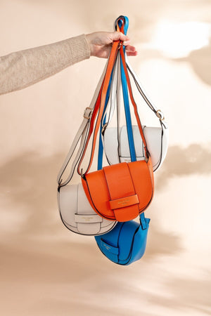 Carraig Donn Crescent Crossbody in White