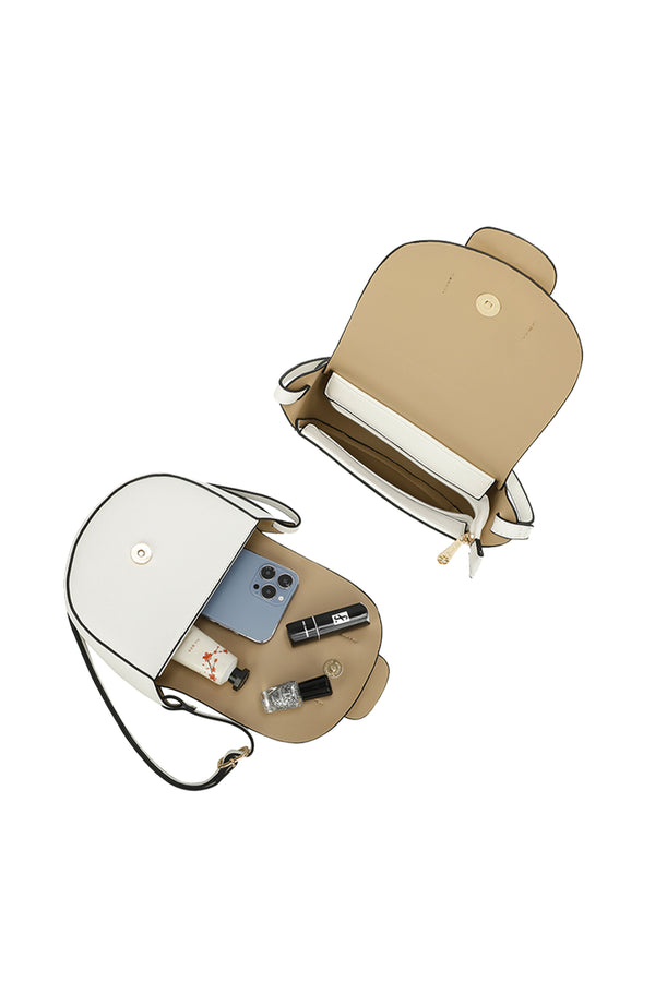 Carraig Donn Crescent Crossbody in White