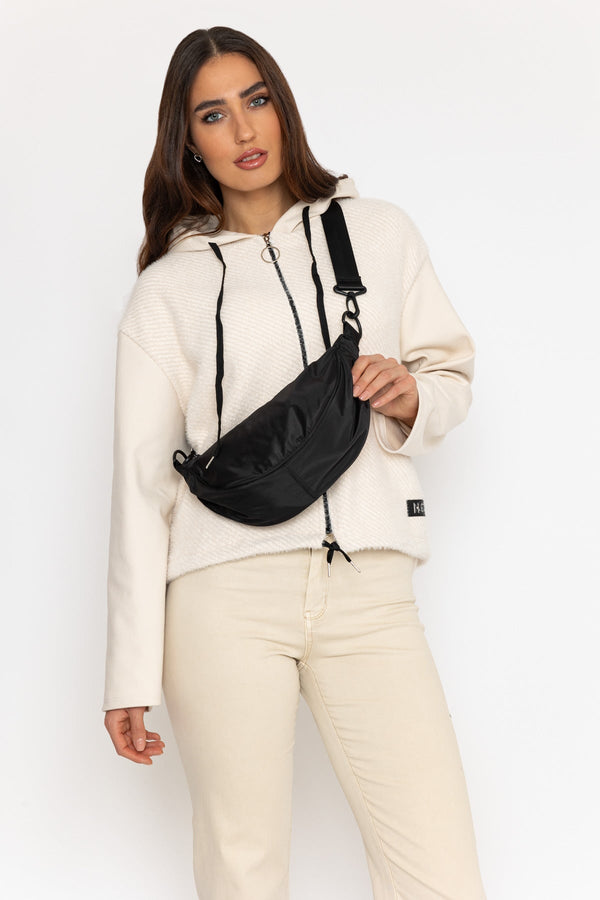 Carraig Donn Crescent Shape Crossbody in Black