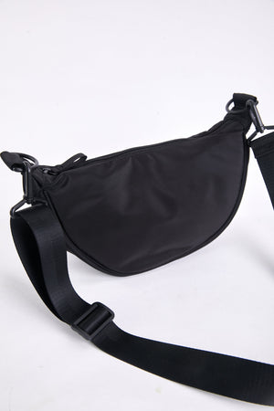 Carraig Donn Crescent Shape Crossbody in Black