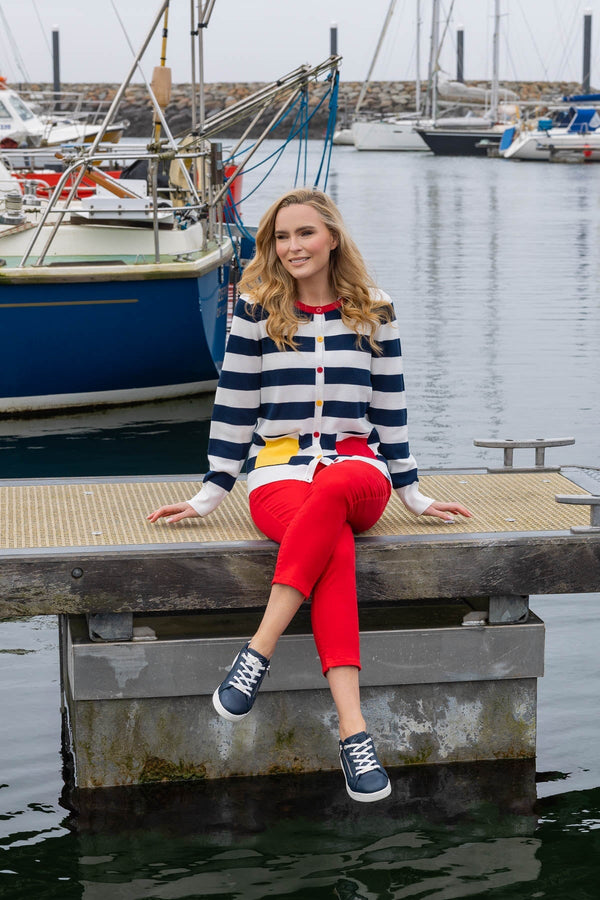 Carraig Donn Crop Stretch Jeans in Red