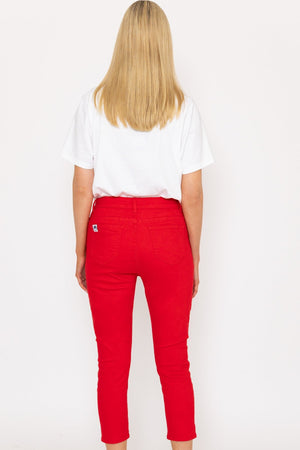 Carraig Donn Crop Stretch Jeans in Red