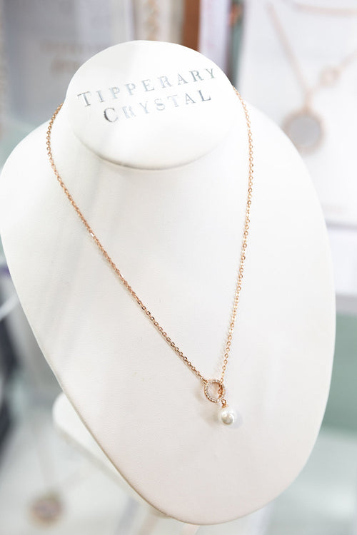 Cubic Zirconia Circle Pearl Feeder Necklace