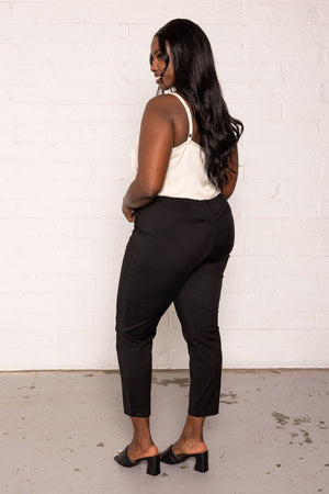 Carraig Donn Curve - Gloria Ankle Pants in Black