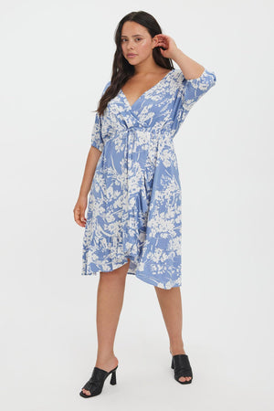 Carraig Donn Curve - Lexie Dress in Blue Print