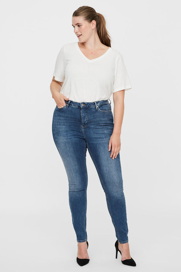 Carraig Donn Curve - Lora High Waist Jeans in Medium Blue Denim
