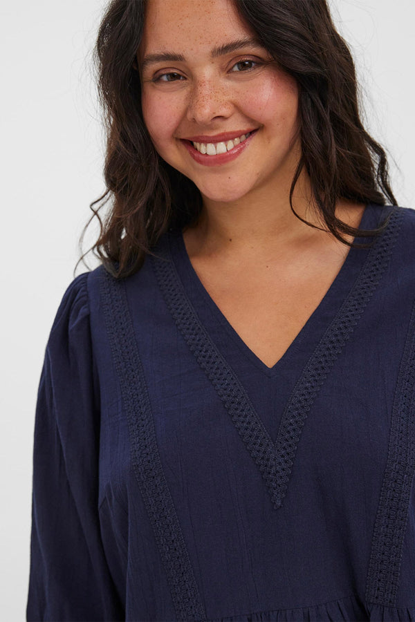 Carraig Donn Curve - Mavis Blouse in Navy