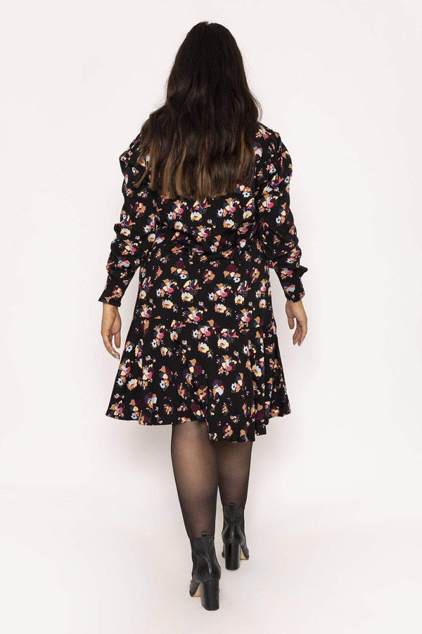 Carraig Donn Curve - Prina V-Neck Long Sleeve Dress