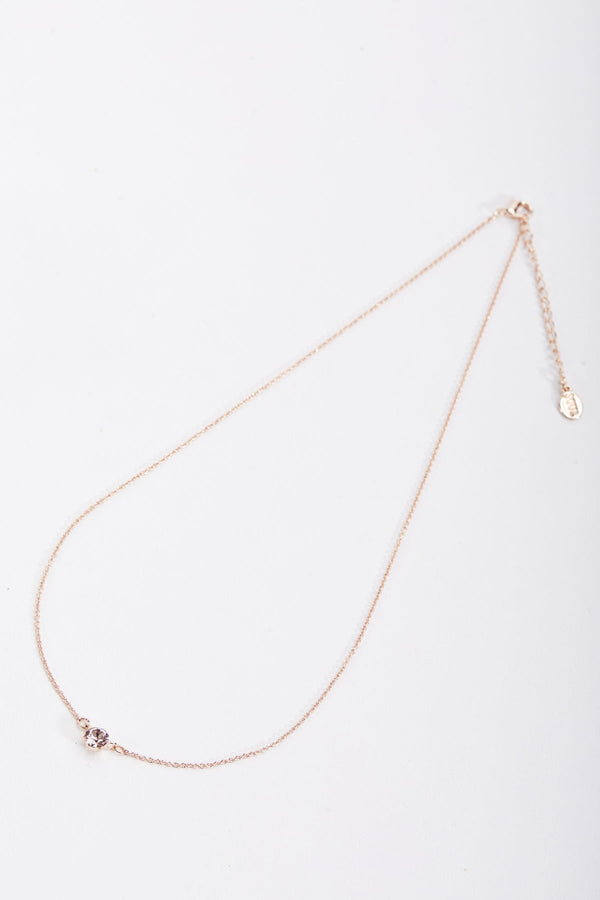 Carraig Donn Delicate Rose Stone Necklace