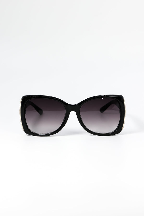 Carraig Donn Diamante Oversized Sunglasses in Black