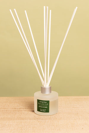 Carraig Donn Eclectic Bamboo & Cedar Reed Diffuser