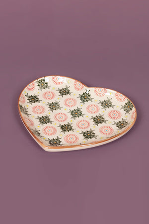 Carraig Donn Eclectic Heart Dish E