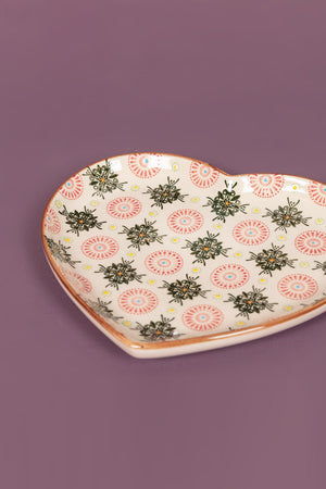 Carraig Donn Eclectic Heart Dish E