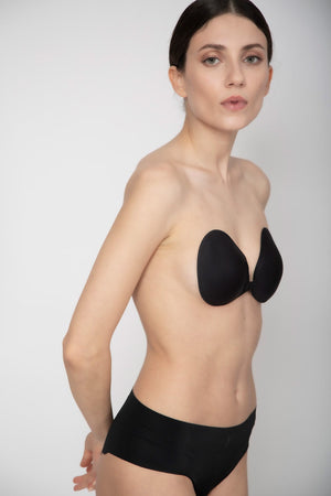 Carraig Donn Eves Backless Strapless Bra in Black
