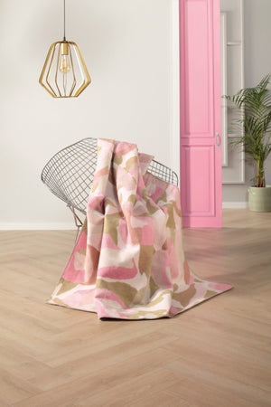 Carraig Donn Floral Secret Blanket