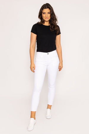 Carraig Donn Frayed Hem Jeans in White