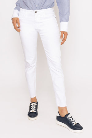 Carraig Donn Frayed Hem Jeans in White